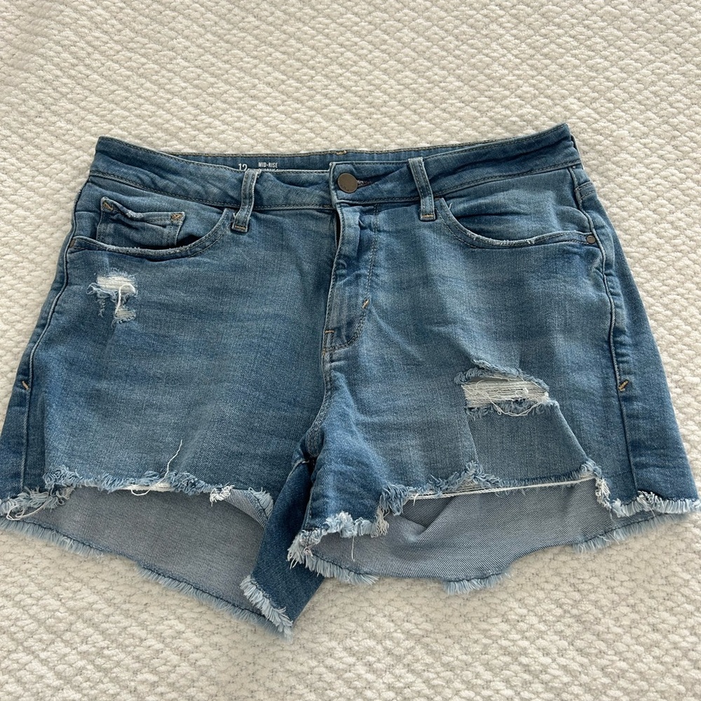 a.n.a Frayed Hem Blue Jean Shorts